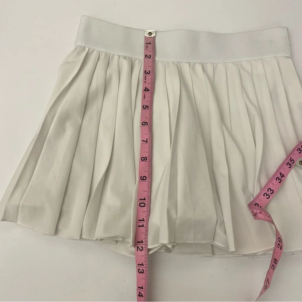 Aritzia || TNA Pleated Tennis Skort Skirt Built in Shorts White XS_5